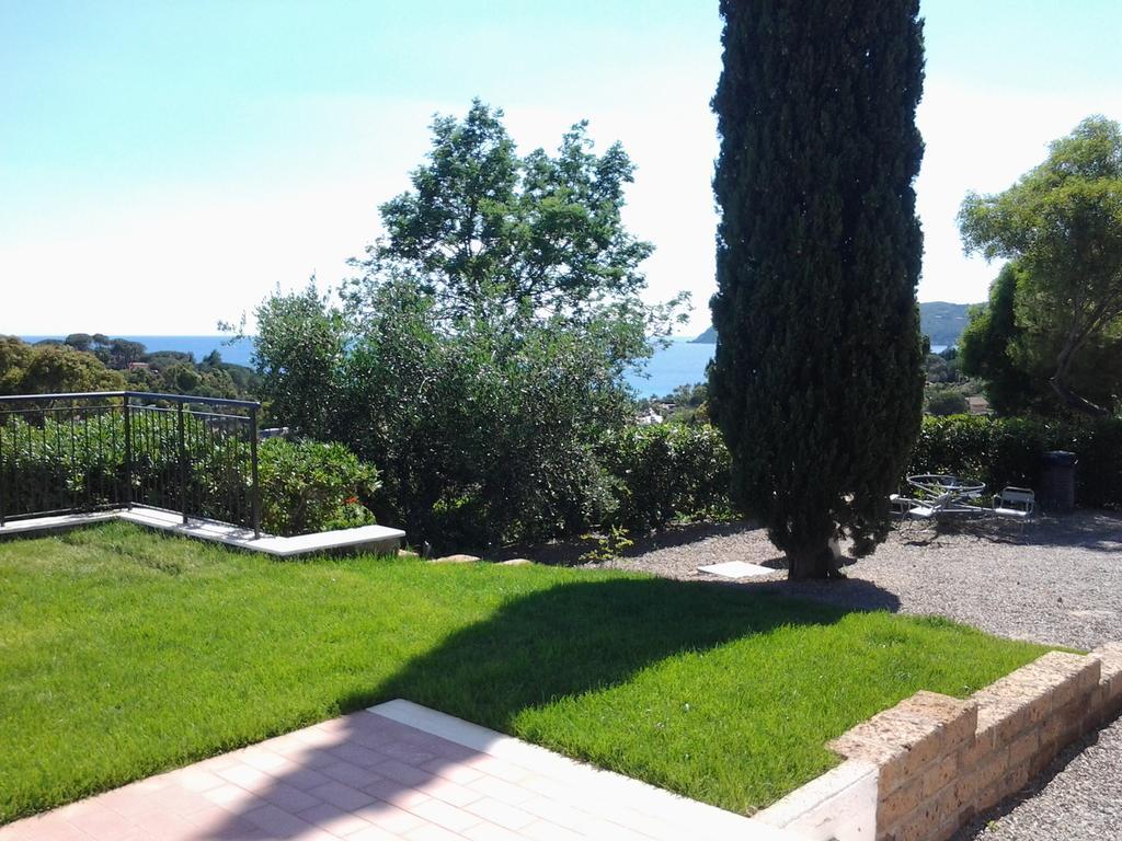 Hotel Villa Giulia Porto Azzurro Exterior photo